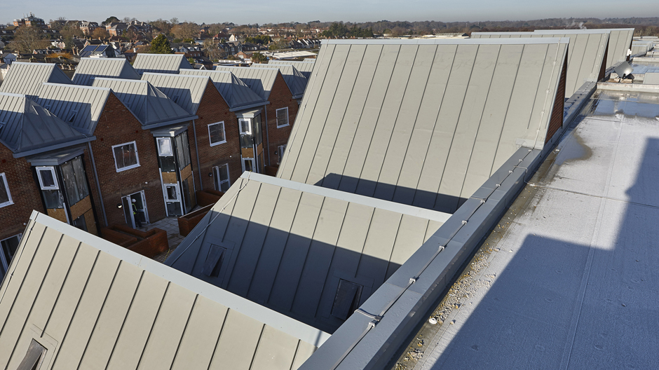 Lymington Shores Roof wins Health and Safety Award